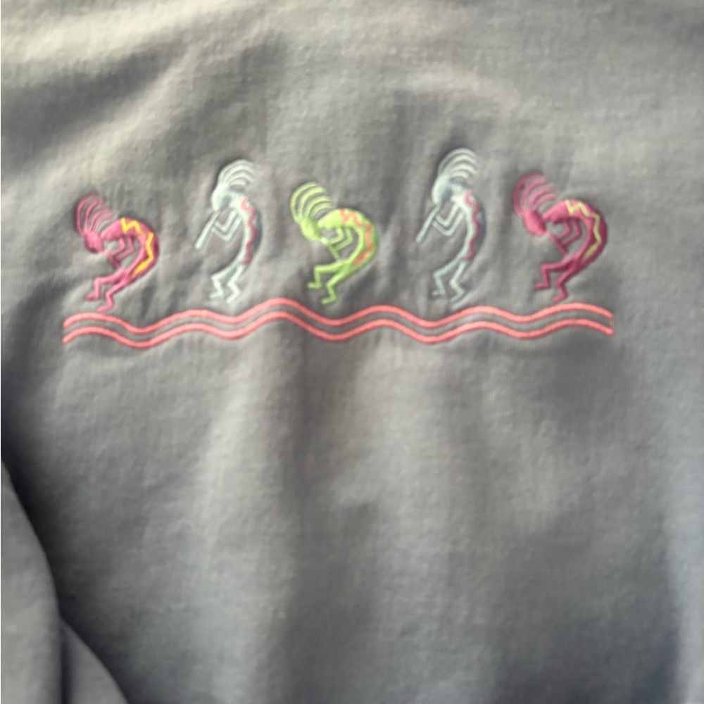 Vintage Light Periwinkle Blue Southwestern Kokopelli Embroidered Sweatshirt - Picture 8 of 9